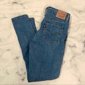 Levi’s 711 skinny jeans